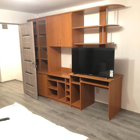 Microapartament Campulung Moldovenesc Bagian luar foto
